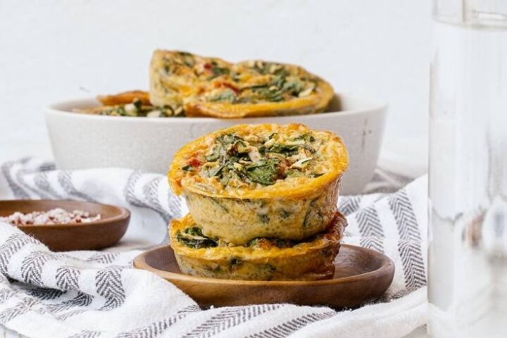 healthy zucchini egg cups recipe low carb breakfast idea