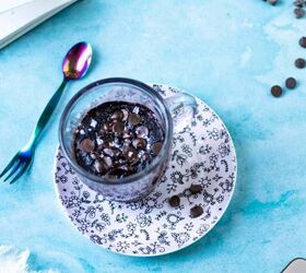 Snack time? Dessert? You'll be finding any excuse to make this 5-minute brownie in a mug