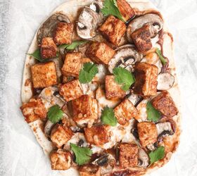 bbq tofu pizza