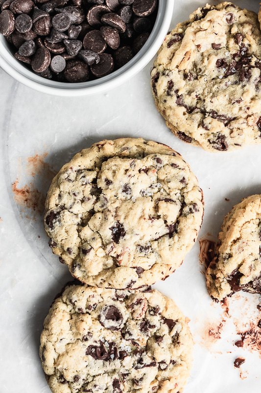 giant chocolate chip cookies