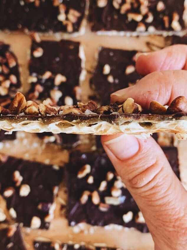 toffee chocolate matzah bark