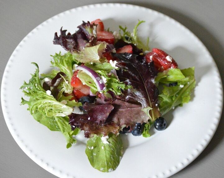 red white and blue summer salad
