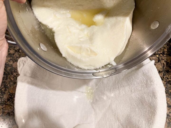 how to make fromage blanc or bovre cheese at home, pour into cheesecloth