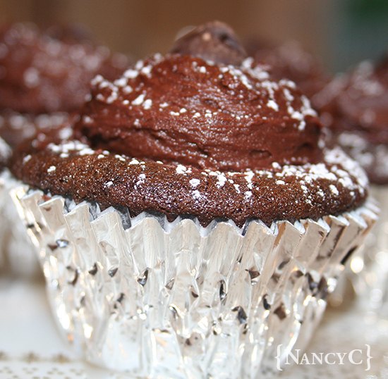 dark chocolate cupcakes