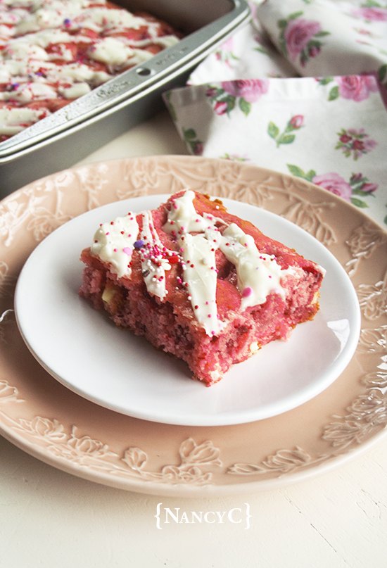 strawberries and cream cake squares