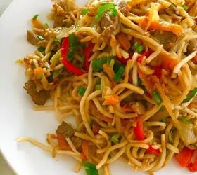 10 yummy chinese food recipes to make for new years, Chicken Chow Mein