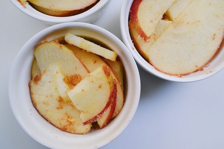 single serving easy apple crisp