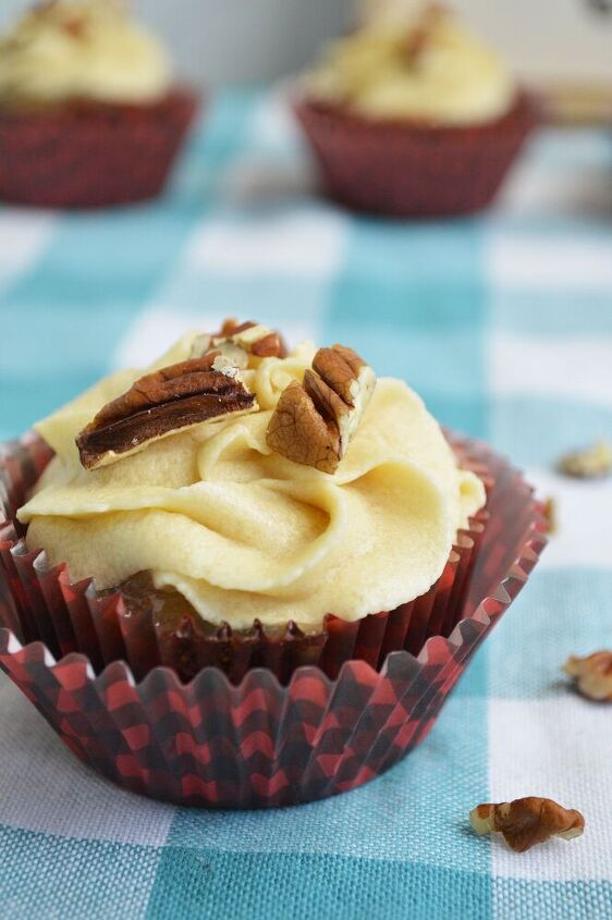 a different take on pecan pie pecan pie cupcakes