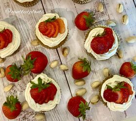 strawberry pistachio cupcakes