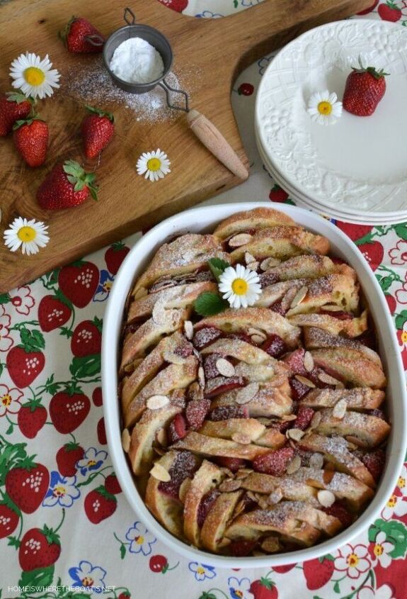 strawberry almond french toast casserole