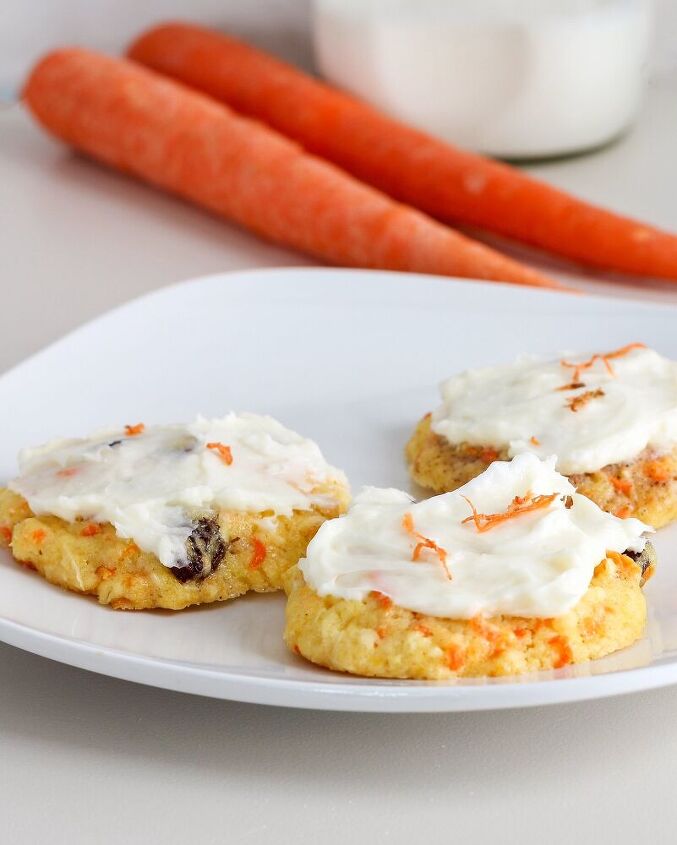carrot cookies with lemon cream cheese frosting