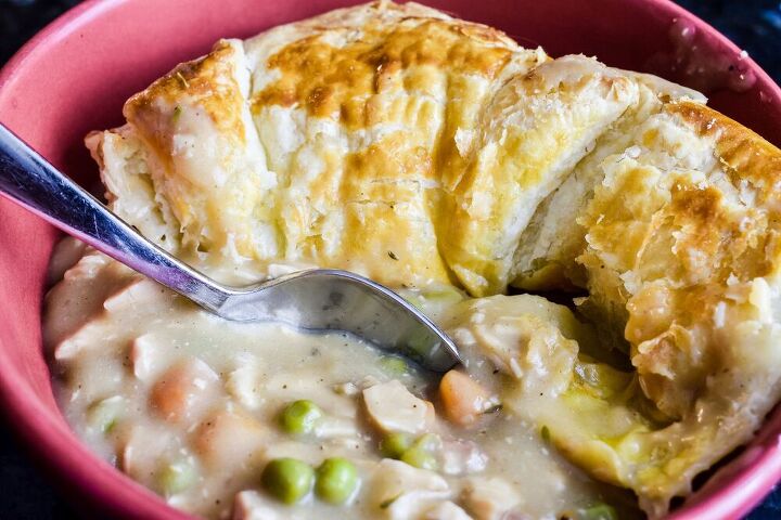 chicken pot pie casserole recipe with puff pastry crust