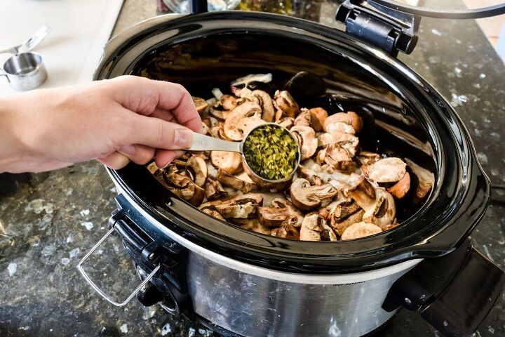 easy crock pot beef stroganoff with mushroom soup