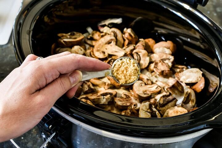 easy crock pot beef stroganoff with mushroom soup