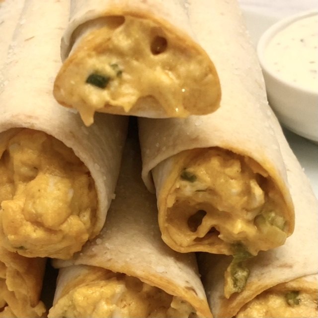 s 10 burritos and sandwich wraps that are amazingly delicious, Buffalo Chicken Ranch Wrap