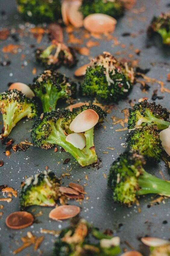 parmesan roasted broccoli, 6