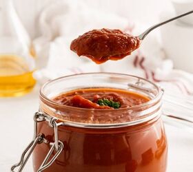 Easily make healthy (sugar-free) ketchup from real tomatoes and fresh spices