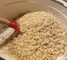 the best rice krispy treat in town, Let mix this together
