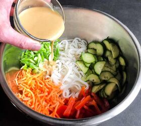 rice noodle salad with miso ginger dressing, Pour the dressing over the vegetables and noodles Stir well to fully incorporate