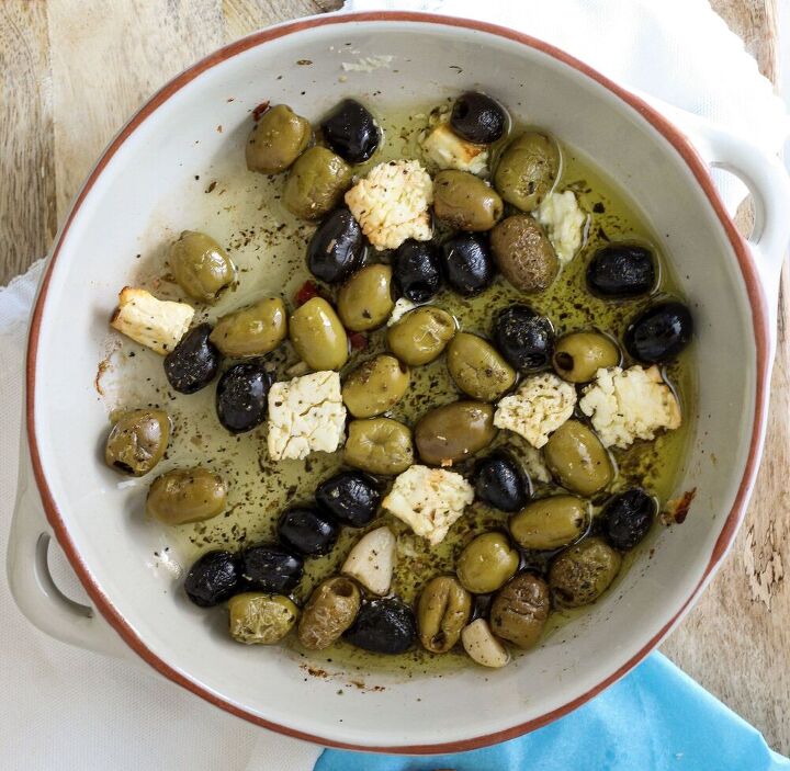 10 recipes with the worlds most hated foods, Number 9 Roasted Olives Feta Cheese And Garlic