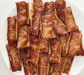 Parmesan Bacon Crackers