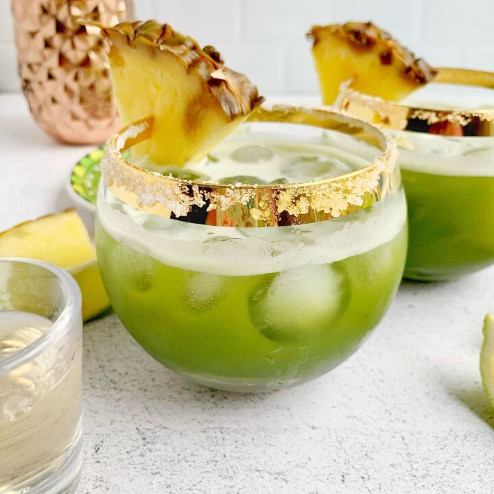 pineapple matcha margarita