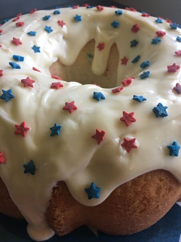 red white and blue bundt cake