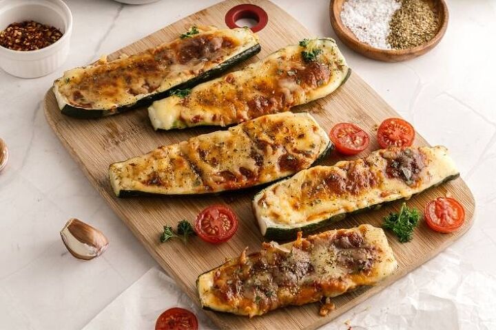 vegetarian zucchini boats recipe easy zucchini dinner idea