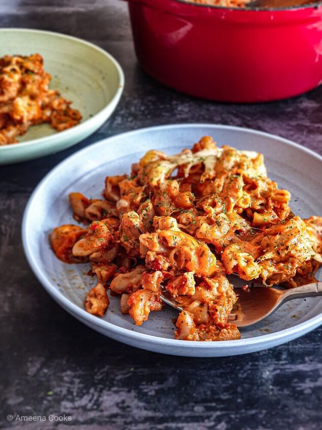10 delicious recipes for the kwanzaa feast, Jollof Mac And Cheese