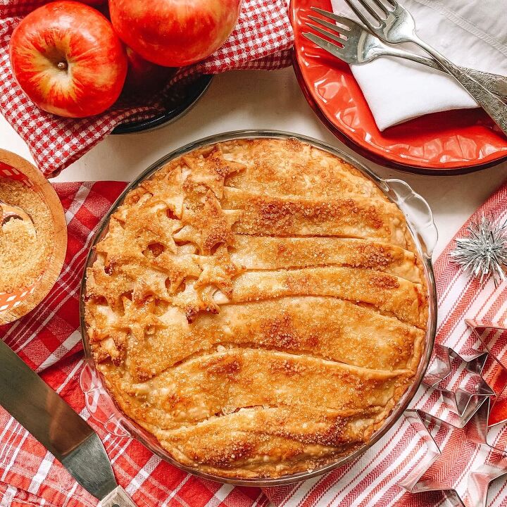 cheddar streusel apple pie times two