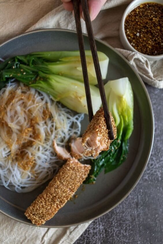 sesame seared salmon with pak choi and vermicelli rice noodles