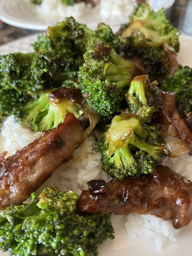 easy beef and broccoli, Easy Beef and Broccoli over white rice