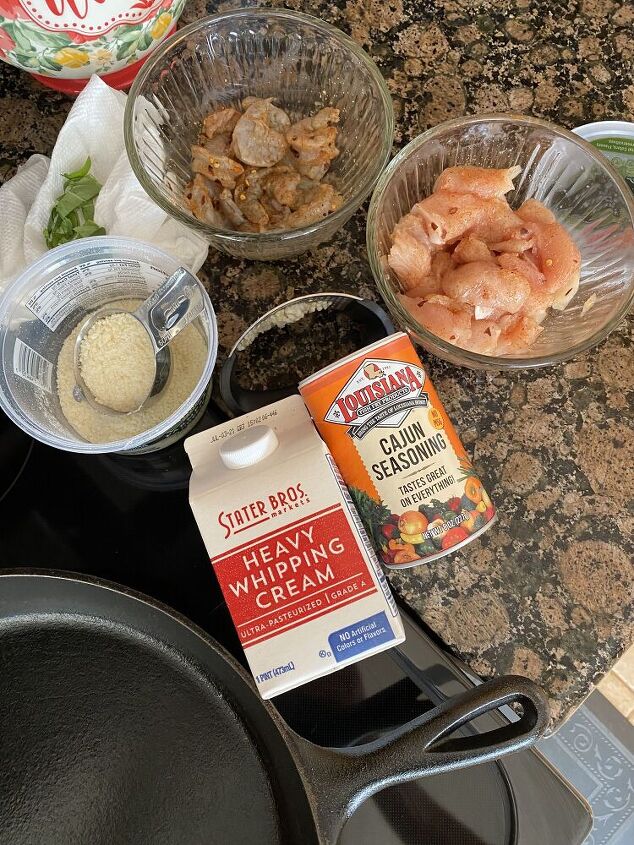 creamy cajun shrimp and chicken pasta, Here is what you are going to need