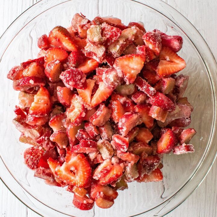 rhubarb strawberry crisp