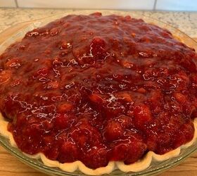 fresh strawberry pie