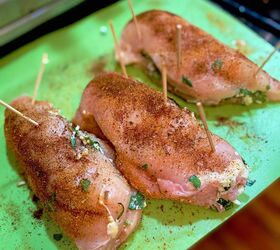 vic s tricks to spinach prosciutto stuffed chicken
