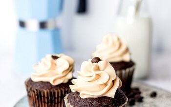COFFEE BUTTERCREAM FROSTING