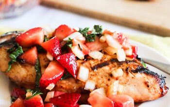 Grilled Balsamic Chicken With Strawberry Salsa