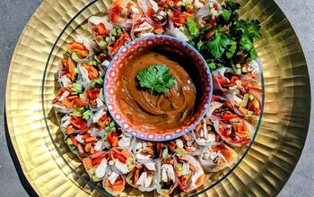 Rice Paper Rolls With Peanut Sauce