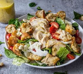 Chicken, Mixed Greens and Raw Cauliflower Salad
