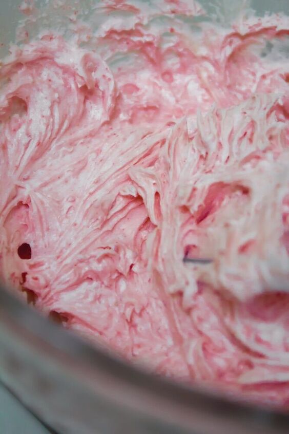 easy strawberry frosting recipe