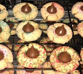 Christmas Hershey’s Kiss Cookies