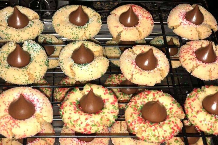 christmas hershey s kiss cookies