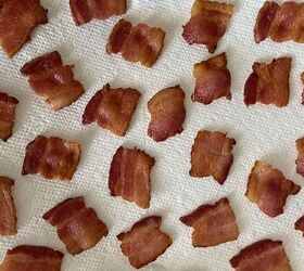 tater tots and bacon cheese bites, Drain the bacon pieces on paper towels