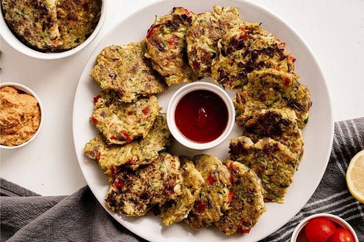 how to make crispy zucchini fritters with broccoli vegan recipe