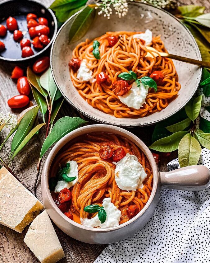 creamy pasta pomodoro with mozzarella di bufala