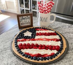 Patriotic Fruit Pizza | Foodtalk