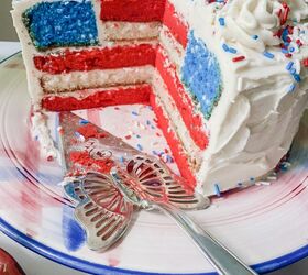 American Flag Cake (Vanilla Layer Cake) - Cloudy Kitchen