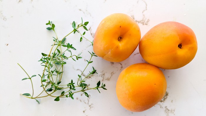 apricot jam recipe with thyme