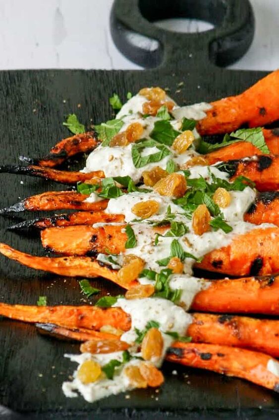 grilled mediterranean carrots